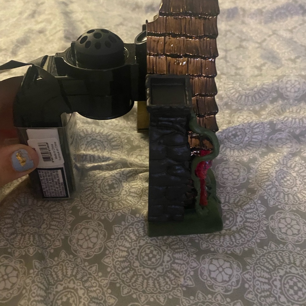 NEW BBW Projector Witches Cottage Wallflower Plug 2022 Halloween Limited Edition - Picture 7 of 10